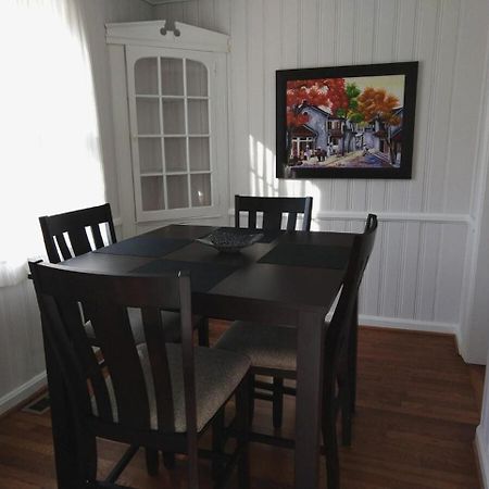 Charming Classic Cottage 2Br Дърам Екстериор снимка